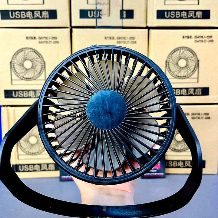 پنکه رومیزی USB – خنکای قدرتمند در یک دستگاه کوچک و قابل حمل